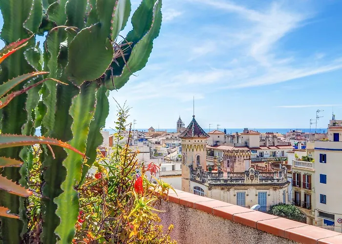 Secret Garden By Hello Homes *